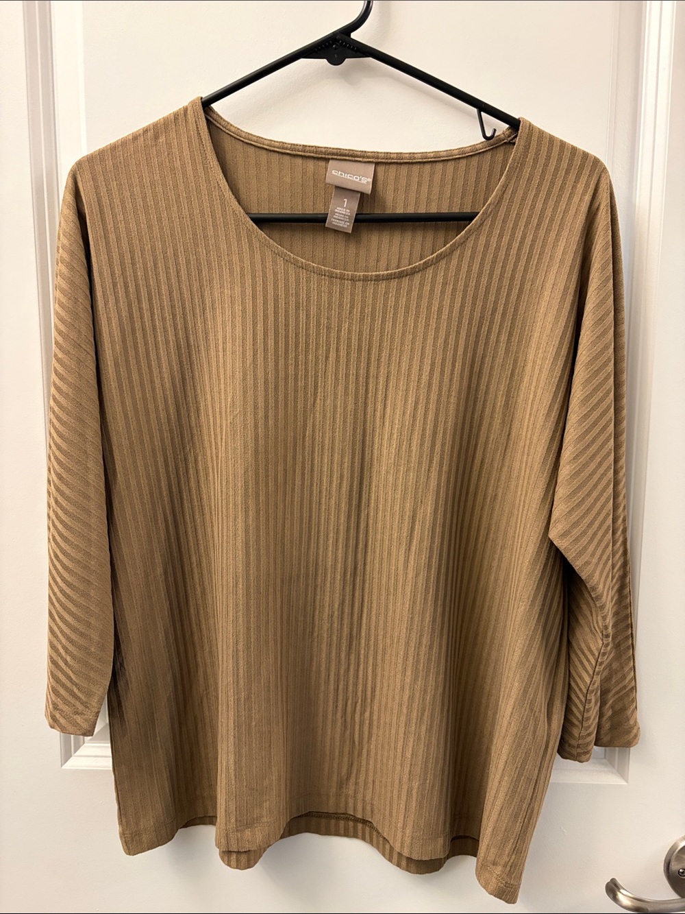 Chico's Camel Ribbed Scoop Neck Long Sleeve Top Size 1
